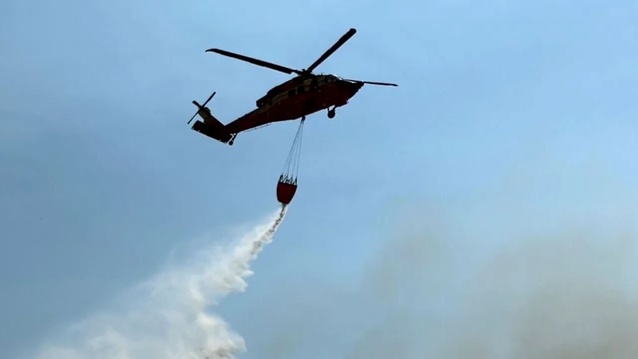Un elicopter Black Hawk al IGAv a fost solicitat pentru stingerea unor incendii în Bulgaria