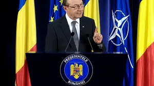 Băsescu: Îi răspund lui Ponta - nu sunt ofiţer de contrainformaţii sau ofiţer sub acoperire