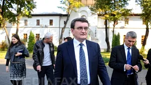 Băsescu: E nevoie de o structură de centru-dreapta, PDL nu poate acoperi tot. PNŢCD poate fi un vehicul de absorbţie