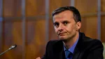 George Ştefan, lect. univ. dr şi Cristian Socol, prof. univ.dr., ASE Bucureşti: S-a grăbit Fitch când a redus perspectiva de rating a României? Ce argumente sunt pentru ca Standard & Poor`s şi Moody`s să nu procedeze la fel? Şi 10 întrebări.