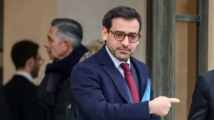 Noul ministru francez de externe merge în Ucraina