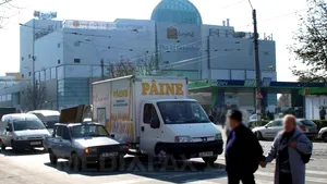 City Mall, cea mai mare afacere pentru grecul Papalekas: L-a vândut cu 103 milioane de euro şi îl răscumpără acum cu 17 milioane de euro