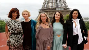Continuarea serialului „Sex and the City” revine cu sezonul 3. „And just like that” a stârnit multe critici dure 