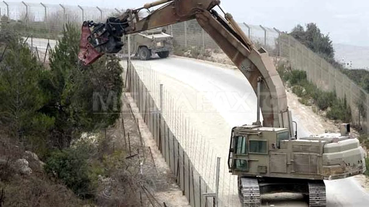 Militarii israelieni au scos din rădăcină copacul care a declanşat incidentul de la frontiera cu Libanul