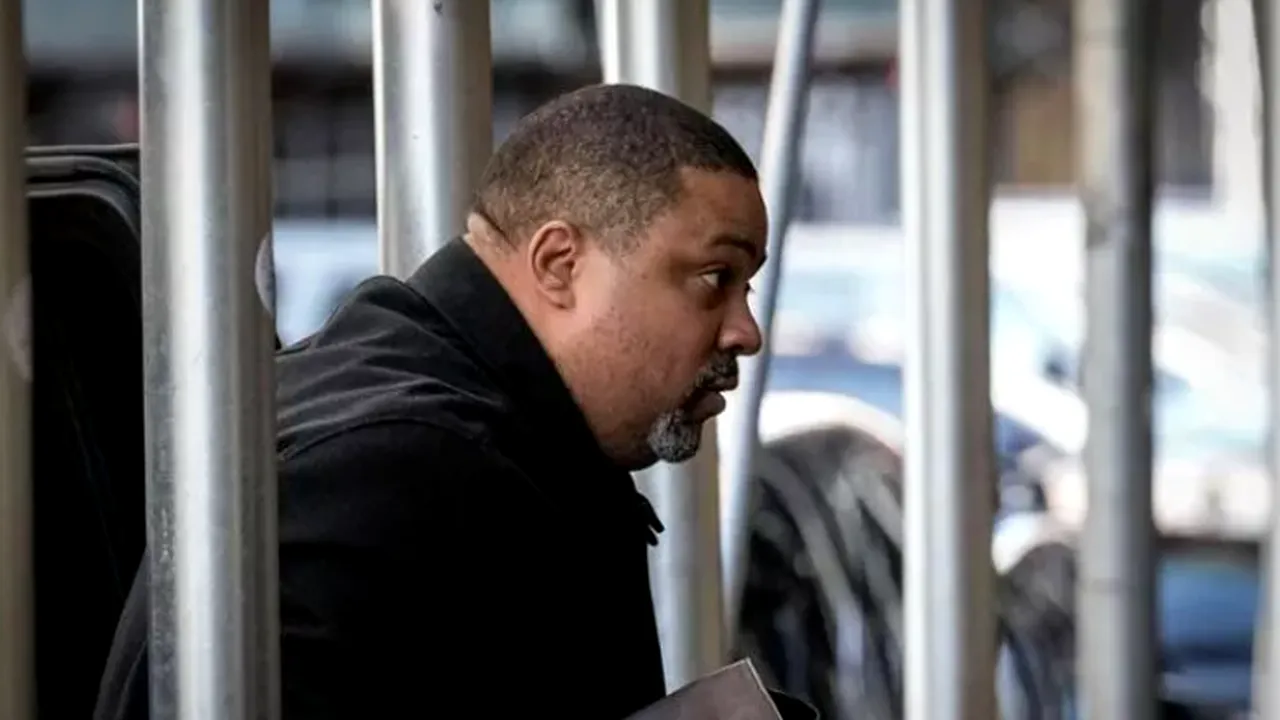 Cine este Alvin Bragg, primul procuror afro-american din Manhattan care îl înfruntă pe Trump

