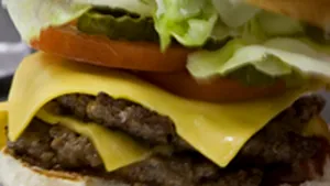Hamburgerii contribuie semnificativ la încălzirea globală