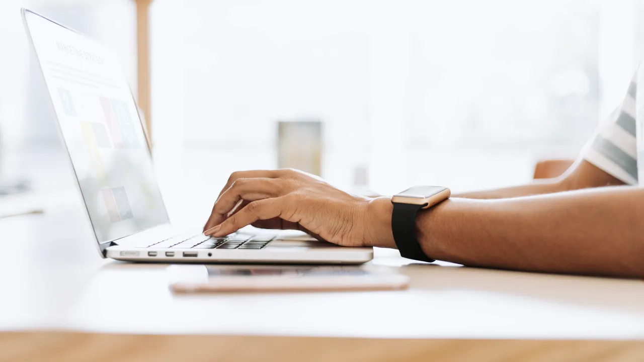 Cum îţi creezi propriul portofoliu online? (P)