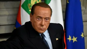 Fostul premier italian, Silvio Berlusconi, a fost spitalizat la Milano