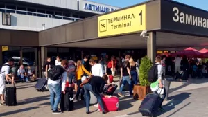 Aeroportul Varna, evacuat după ce personalul de securitate a găsit un 