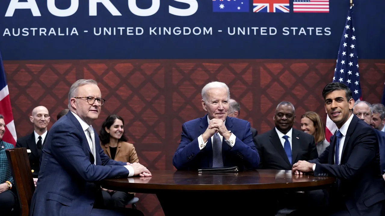 SUA, Marea Britanie şi Australia analizează extinderea alianţei Aukus pentru a descuraja China în regiunea Indo-Pacific