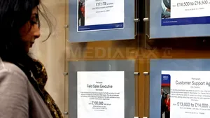 Lidington: Nu a fost o conspiraţie în eliberarea permiselor pentru muncitorii şi studenţii români