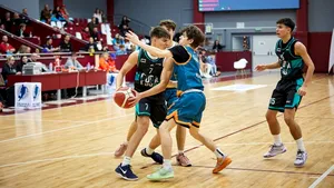 „Liga Liceelor”, în Parlament: elevii ar putea avea o competiție sportivă națională