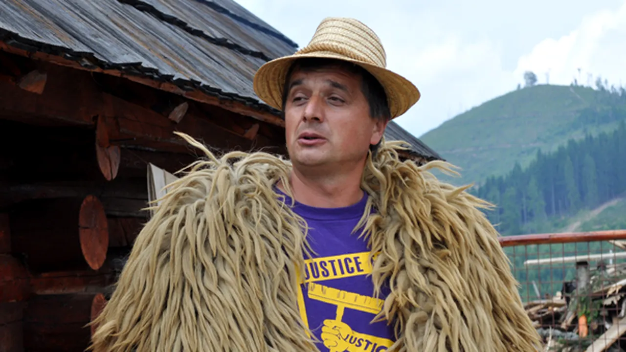 REPORTAJ: Oierul care a înfiinţat prima stână europeană din Bistriţa-Năsăud a ajuns primar la Parva - FOTO