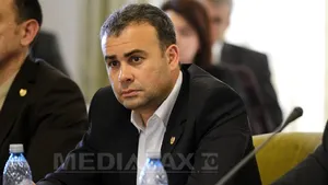 Vâlcov a primit aviz favorabil pentru Finanţe, cu 18 voturi 