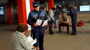 Cum au fost PĂCĂLIŢI mai mulţi bucureşteni de două femei care au reuşit să fure 60.000 lei 