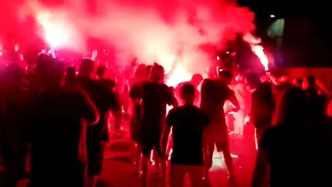 VIDEO Petrecere în Berceni, după ce FCSB a câştigat Cupa României