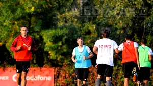 Rapid s-a reunit cu 24 de jucători