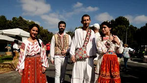 REPORTAJ: Viaţa la ţară, relaxantă, gustoasă şi plină de poveşti, în centrul Capitalei, la RuralFest - FOTO