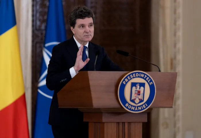 POLITIC Nicușor Dan: Va fi incertitudine o săptămână sau două. Georgescu premier – doar titlu de ziare