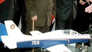 Angajaţii de la Avioane Craiova au încheiat protestul, urmând să-l reia vineri