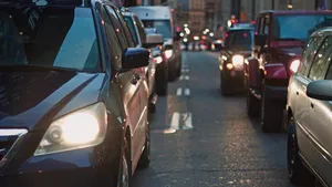 8 sfaturi pentru prelungirea duratei de viaţă a anvelopelor la camioane