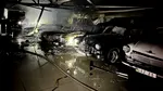 Muzeu cu maşini de epocă din Kiev, lovit de o dronă rusească