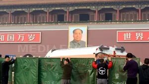 Atentatul din Piaţa Tiananmen a mobilizat opt terorişti şi a costat de 4.800 de euro 