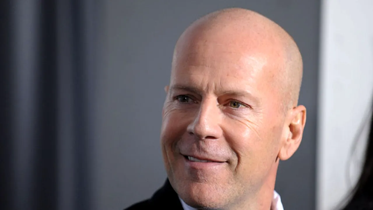 Bruce Willis îşi lansează propriul parfum