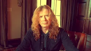 Unul dintre cei mai mari cântăreţi de muzică rock din lume anunţă că suferă de cancer în gât | VIDEO