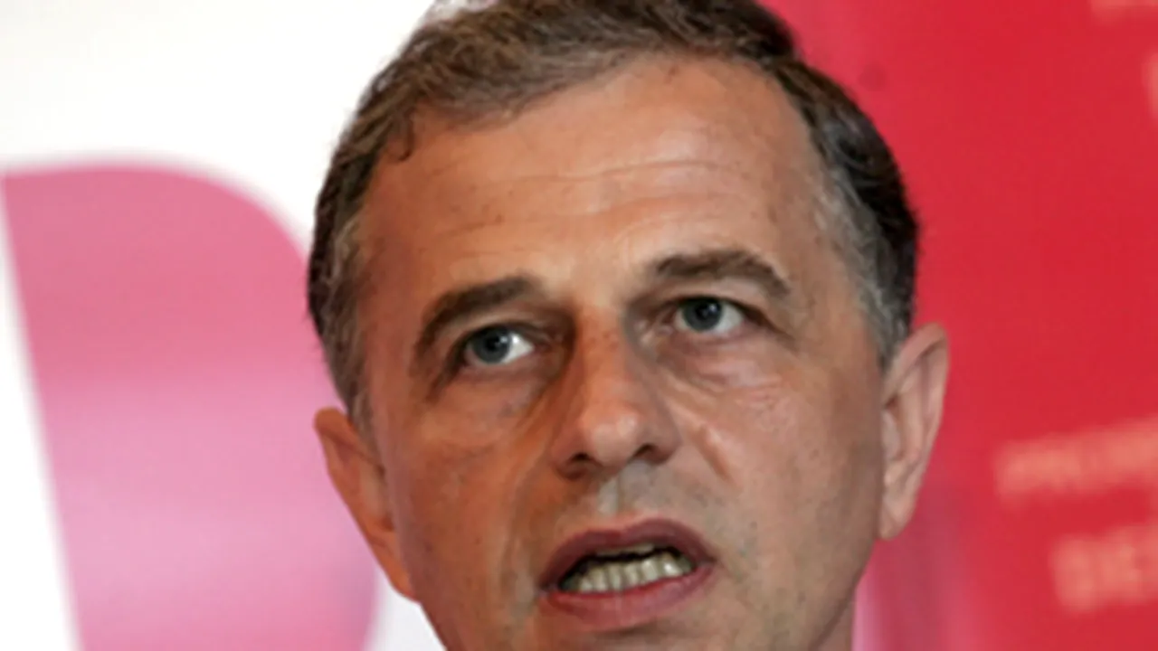Geoană demisionează dacă PSD nu câştigă alegerile în 2008