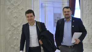 Lider USR, pronostic dur pentru Nicușor Dan: „Îl vor arunca peste bord foarte curând”. În ce situație paradoxală se află partidul lui Dominic Fritz