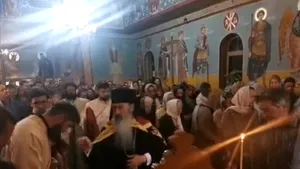 VIDEO IPS Teodosie continuă să împărtăşească după acţiunea formulată împotriva sa