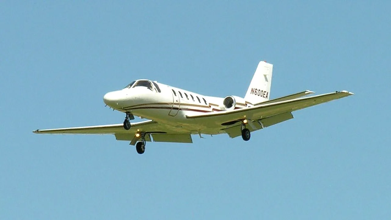Legătura aeriană dintre capitalele Rusiei şi Turkmenistanului, suspendată până în octombrie