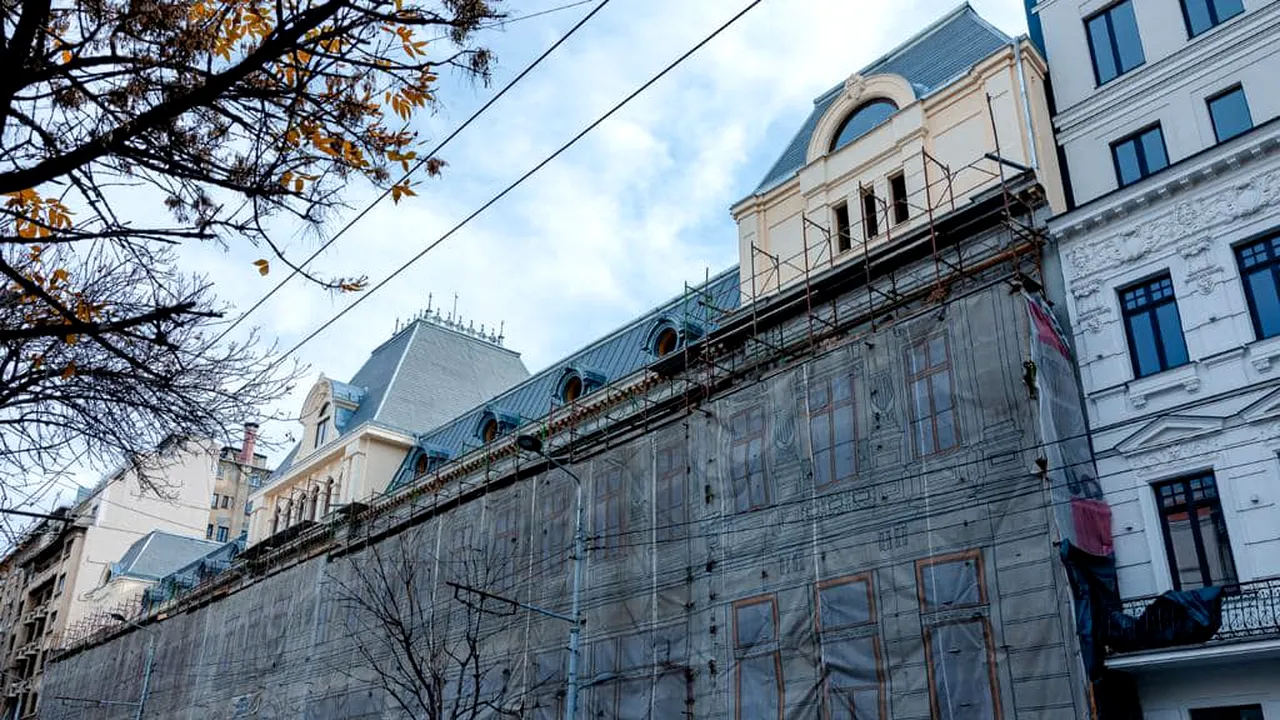 Lucrările la monumentul istoric de pe Bulevardul Elisabeta sunt aproape finalizate