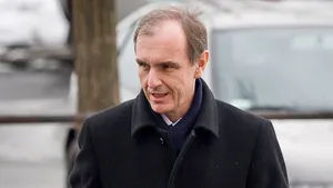 Ministrul polonez al Apărării, chemat să demisioneze în urma accidentului de la Smolensk