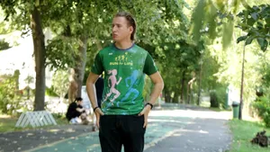 Un tânăr român de 20 de ani va traversa Alpii pentru a strânge fonduri pentru femeile însărcinate aflate în dificultate. Yan Marin: „Mesajul meu este că nu sunt singure. Există persoane care vor să ajute” | INTERVIU