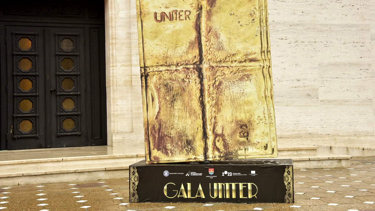 Lista câştigătorilor Premiilor UNITER 2024. „Antologia dispariţiei” a fost desemnat cel mai bun spectacol; Andrei Măjeri, cea mai bună regie