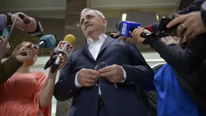 Legea care îi interzice lui Dragnea să facă parte din Guvern, CONSTITUŢIONALĂ. CCR a respins ca 
