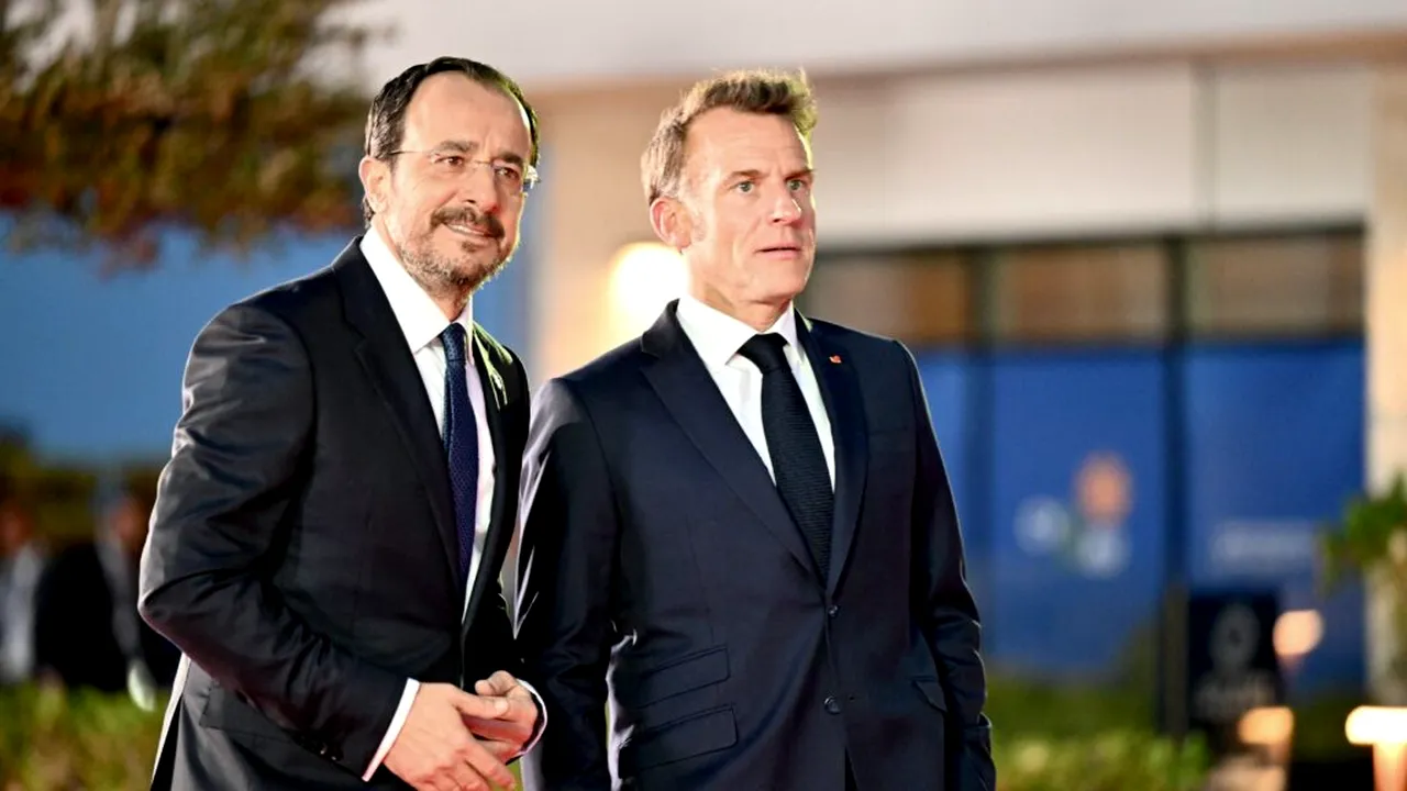 Franța și Cipru semnează un acord care permite desfășurarea trupelor franceze pe insulă