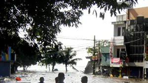 Alertă de tsunami în toată regiunea Oceanului Indian