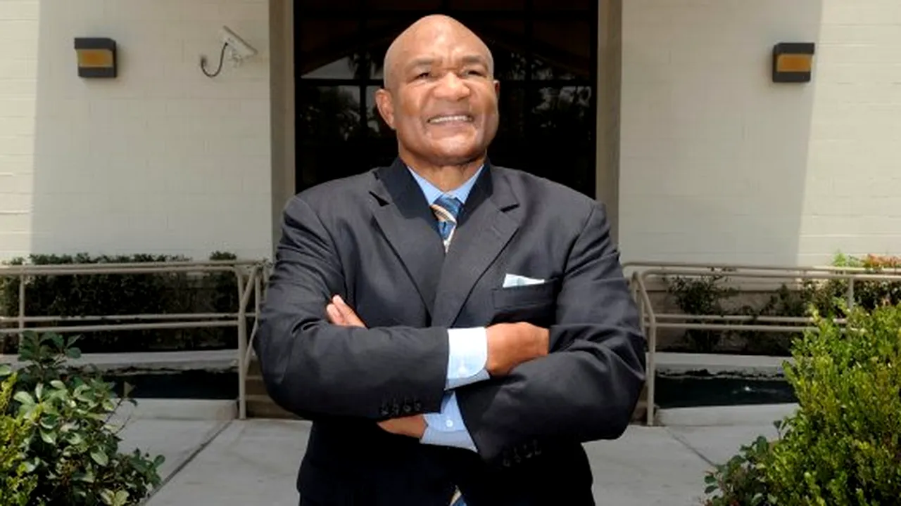 Fostul boxer George Foreman, dat în judecată de două femei care îl acuză de abuz sexual