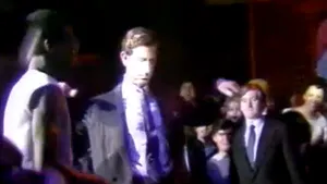 Prinţul Charles dansează breakdance - VIDEO