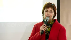 CONFERINŢA MEDIAFAX - Expert: Greutatea mică la naştere şi creşterea în înălţime, influenţate de alimentaţia din sarcină