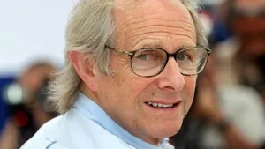 Ken Loach, spitalizat de urgenţă din cauza celui mai recent film al său