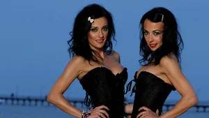 Surorile Cheeky Girls, marţi şi miercuri, la 