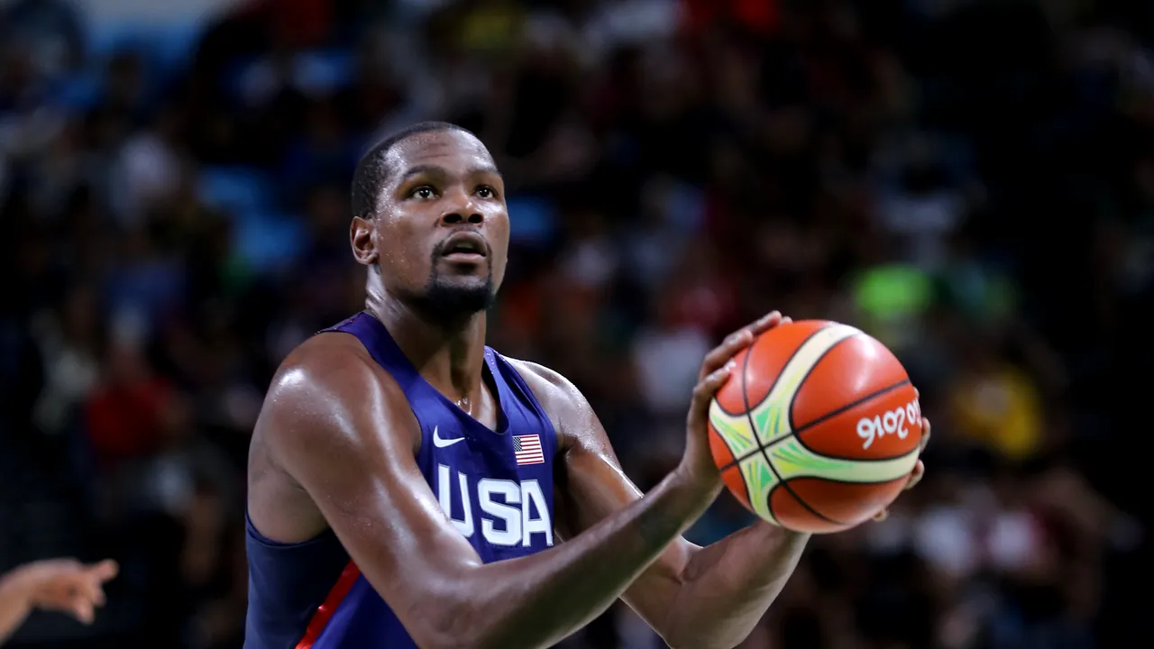 Vedetele din NBA îşi anunţă intenţia de a juca pentru SUA la Jocurile Olimpice din 2024