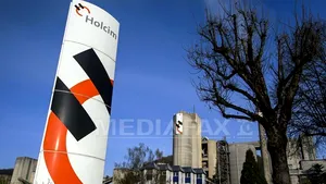 Al doilea mare acţionar al Holcim respinge fuziunea cu Lafarge, apreciind-o ca nesatisfăcătoare