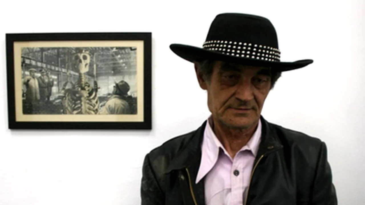 Romanian Recently Discovered Pop Art Genius Meets Angelina Jolie In Paris