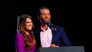 Kimberly Guilfoyle, iubita lui Donald Trump Jr., testată pozitiv pentru noul coronavirus

