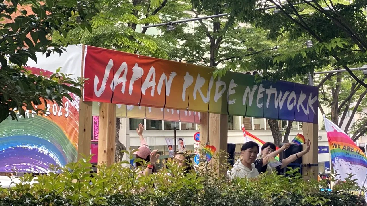 Japonezii sărbătoresc progresul LGBTQ şi cer drepturi de căsătorie în perspectiva summitului G7
